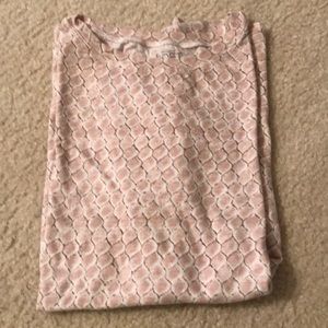 Women’s pink pattern Loft tee shirt. Worn once